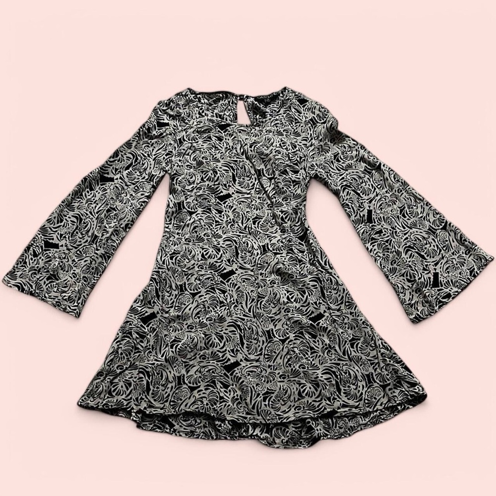 Black and White A-line Dress with Bell Sleeves